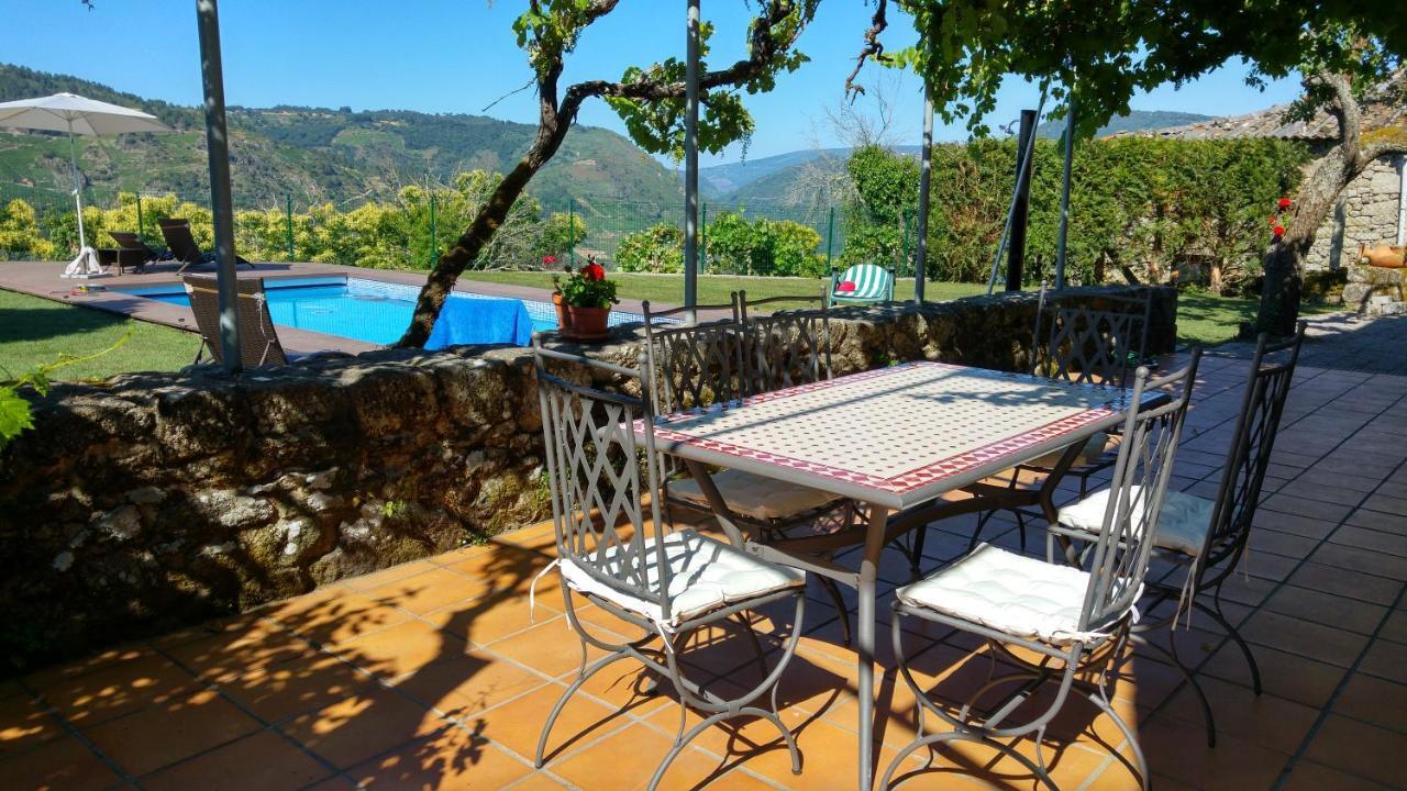 San Andres Ferienhaus Mit Gaestehaus Parada del Sil Luaran gambar